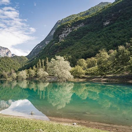 Вилла Le Terre Di Gu Тенно Экстерьер фото